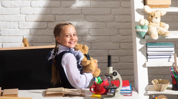 Cele trei lucruri pe care copiii bine educați le au în casă, conform experților: „Așa își permit să se dezvolte armonios”