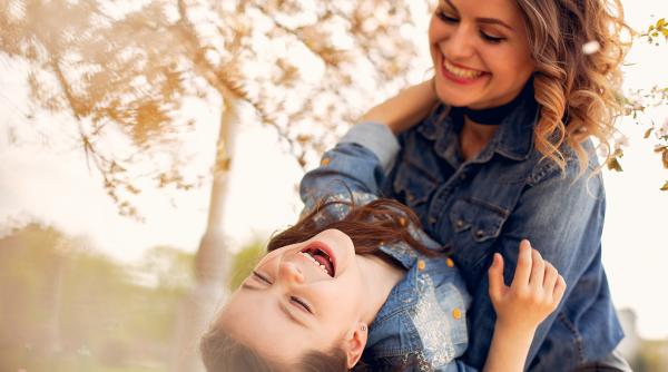 Decalogul părintelui responsabil: 10 reguli pentru a crește copiii de succes