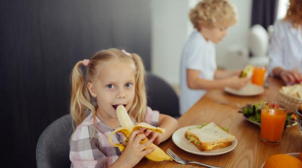 Cum să crești un copil independent