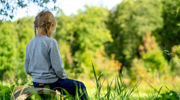 Vârsta pubertății scade alarmant, chiar până la 6 ani! Riscurile acestei tendințe îngrijorătoare, explicate de experți