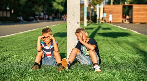 Un pedagog demască efectele negative ale educației emoționale greșit aplicate: „Supunerea excesivă la emoții îi face pe copii egocentrici și nepoliticoși”