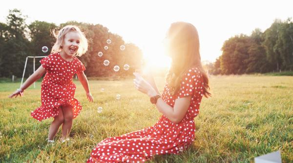 7 gesturi simple care îți vor face copiii mai fericiți! Expert: „Aparent sunt banale, dar, de fapt, sunt extrem de valoroase!”