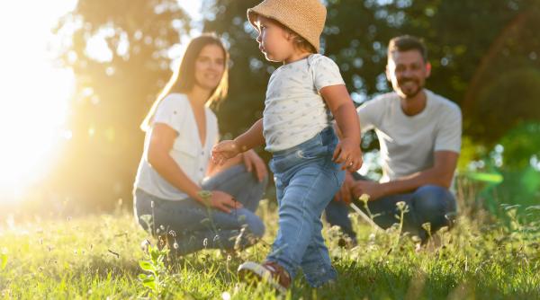 Regulile stricte ale părinților care îi fac pe copii oameni mai buni. Experți: „Unii le consideră ridicole și chiar râd de aceste principii în parenting”