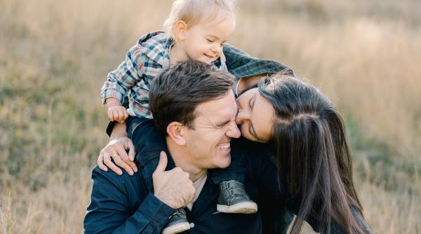 Regula „doi da, unul nu” care vă poate salva relația, potrivit unui psiholog