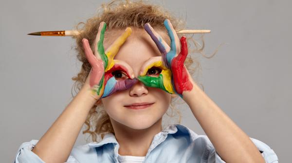 De ce arta este importantă pentru dezvoltarea copiilor