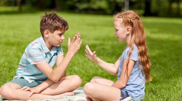 Jocuri de matematică pentru copii: Trucuri creative pentru a-i învăța pe cei mici să ghicească numerele într-un mod distractiv și educativ