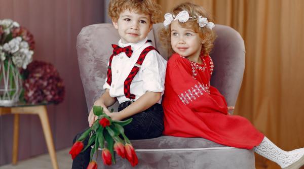 Nume frumoase de băieți și fete care erau la modă în urmă cu 100 de ani