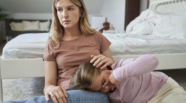 Părinții care cresc copii cu o dezvoltare mentală fragilă folosesc, fără intenție, aceste afirmații mult prea des