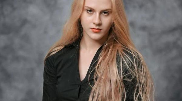 Formula succesului la Chimie, dezvăluită de o liceană. Florina Carp: „Am înțeles că succesul presupune muncă susținută pe termen lung”