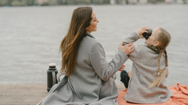 Urania Cremene, despre mamele singure: „Uneori, puterea ta stă în oamenii pe care-i aduni lângă tine”