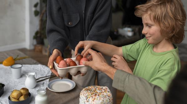 Cum să discuți cu cei mici despre Paște pe înțelesul lor