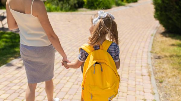 Profesoara Claudia Chiru atrage atenția: „Asta e greșeala foarte mare pe care o fac părinții înainte să-și înscrie copiii în clasa pregătitoare!” / VIDEO