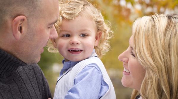 10 afirmații foarte importante pe care fiecare copil ar trebui să le audă de la părinți și bunici, potrivit psihologilor. Bonus: o frază pe care NU ar trebui să o audă niciodată