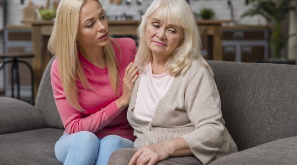 Lucruri pe care copiii adulți le resimt în tăcere față de părinții lor, dar rareori le spun cu voce tare