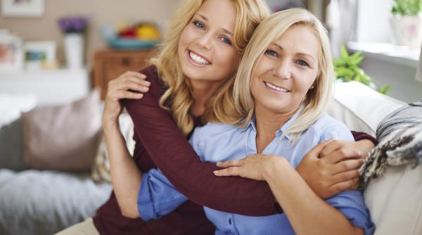 Cum să rămâi aproape de copiii tăi când devin adulți: comportamente de evitat