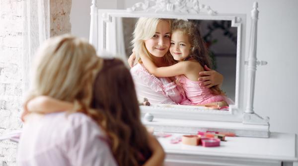 De ce nu e bine să-i spui copilului că este „special” – și ce să-i transmiți în schimb