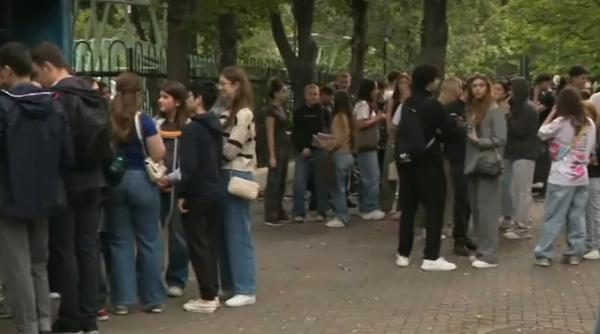 Prezența în prima zi de Bacalaureat: Este prima oară când numărul scade sub 100.000. Elev: „Mi-a picat acuma Ion Creangă. Nu văd folosul”