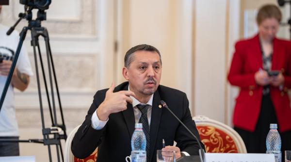 Planurile-cadru pentru liceu, aproape de consultare publică. Daniel David: „Am preferat să ne focalizăm pe Bacalaureat”