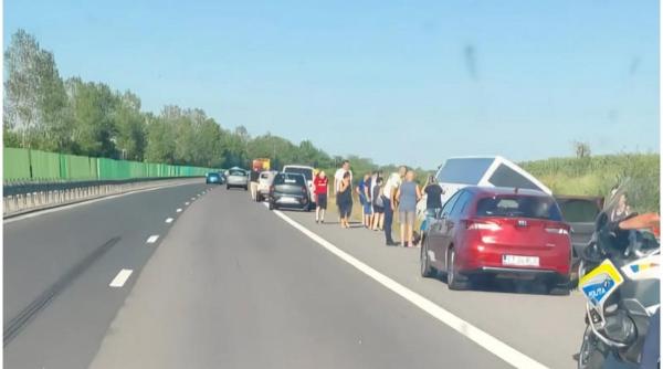 Un autocar cu copii s-a răsturnat pe Autostrada Soarelui. A fost activat Planul Roșu