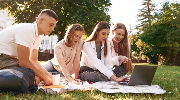 Cele mai puternice citate pentru studenți care vor să învingă obstacolele