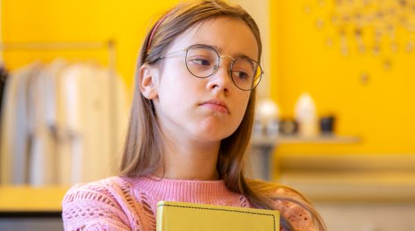 Cele mai amuzante perle de la Evaluarea Națională 2025: „Să fi elev e foarte greu. Eleviii au teme foarte multe”. Ce au scris copiii la Capacitate i-a amuzat și îngrijorat pe profesori