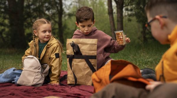 MAI: Ce trebuie să știe părinții care își trimit copiii în tabără