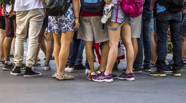 A început oficial perioada de înscriere la facultate. Ce specializări domină topul preferințelor în 2025