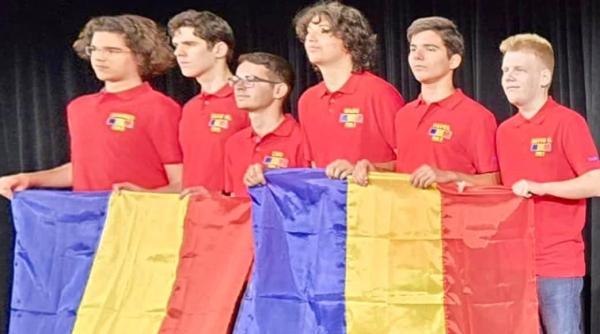 Două medalii de aur, trei de argint și una de bronz pentru România, la Olimpiada Internațională de Matematică 2025! 