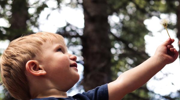 „Nu este negociabil!” Un expert în parenting, care a lucrat cu sute de copii și părinți, spune lucrul nr. 1 pe care NU ai voie să-l ignori 