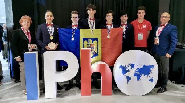 O medalie de aur, patru de argint și două premii speciale pentru România, la Olimpiada Internațională de Fizică 2025