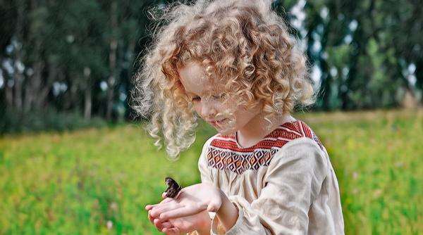 Copiii de Cristal sunt un dar pentru întreaga lume: Cine sunt, ce îi face atât de speciali și ce trebuie să faci dacă ai unul în familie