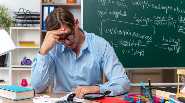 Plata cu ora 2025–2026: De luni se repartizează orele vacante pentru profesori