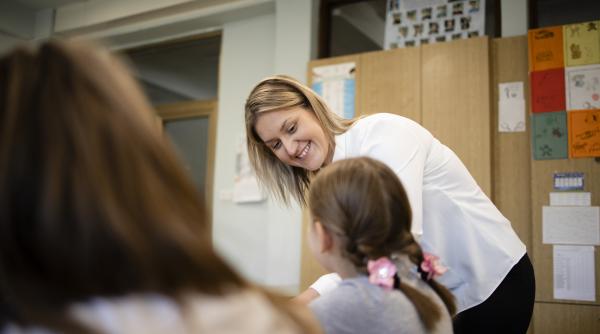 Cum au ajuns materiile opționale să fie salvarea normelor profesorilor și să nu se plimbe între școli? Director: „Sigur că se poate pentru că am putut să gândim constructiv”