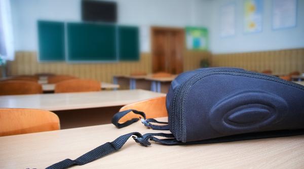 UNICEF: Scăderile din Educație amenință viitorul copiilor! Învățământul primar, cel mai afectat, cu milioane de elevi în afara școlii: „Ca și cum s-ar închide toate din Germania și Italia!”