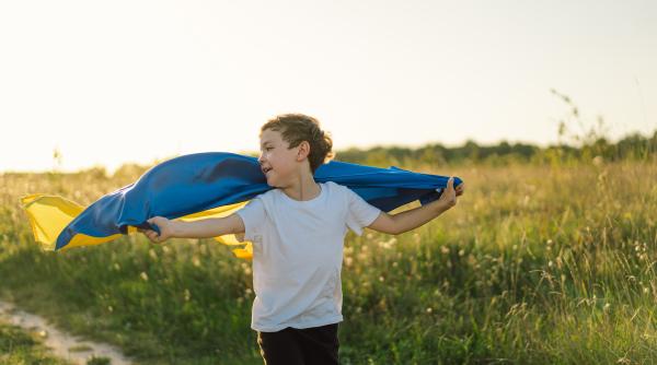 Semne neobservate, dar importante: cum știi că al tău copil are încredere în sine