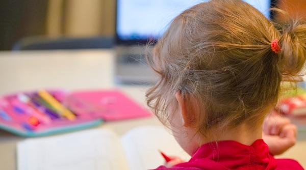 Simțul de care aproape nimeni nu a auzit, dar care este vital pentru dezvoltarea copiilor. Expert: „Îi ajută să se concentreze la școală și să își gestioneze emoțiile”