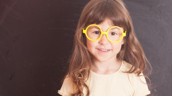 Cât succes școlar poate avea copilul tău? Oana Moraru: „Trebuie să estimezi potențialul lui după acești patru mari indicatori”