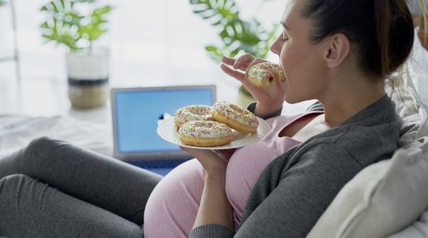 Ce să nu mănânci când ești însărcinată: recomandări importante