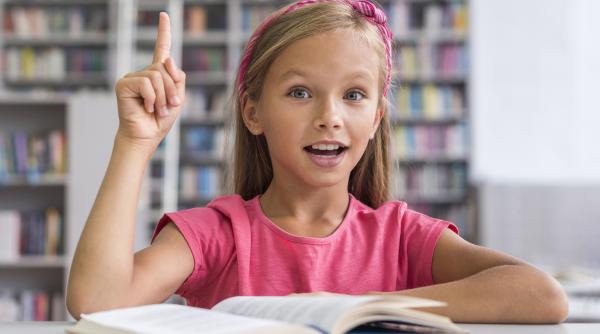 Cum și când e bine să introduci o a doua limbă la copii 