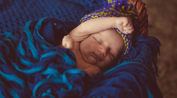 Trăsăturile copiilor născuți în noiembrie: sensibili, curajoși și loiali