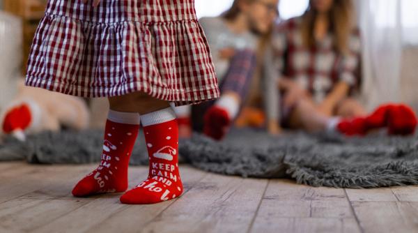 Poezii și cântece pentru copii de Moș Nicolae. Idei și versuri scurte și ușor de învățat până pe 6 decembrie