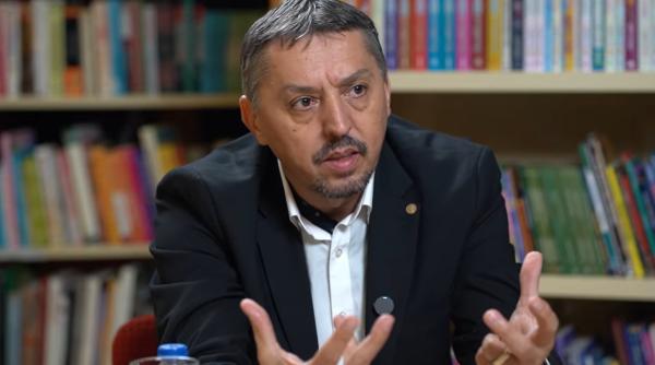 Ministrul Educației Daniel David, reacție după ce Australia a interzis accesul adolescenților la rețelele sociale. „Să avem un control parental foarte serios pentru aceste lucruri”