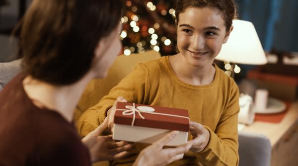 4 activități și experiențe de oferit cadou unui adolescent de Crăciun, mai bune decât orice obiect