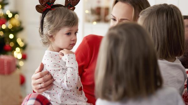 Părinții care cresc copii recunoscători, ce nu se așteaptă să primească totul de Crăciun, fac aceste patru lucruri