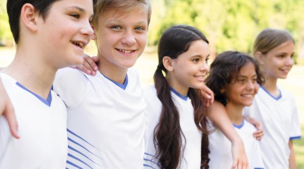 Ministerul Educaţiei şi Cercetării și Ministerul Sănătăţii vor face programe de educaţie pentru sănătate și alimentaţie corectă pentru copii