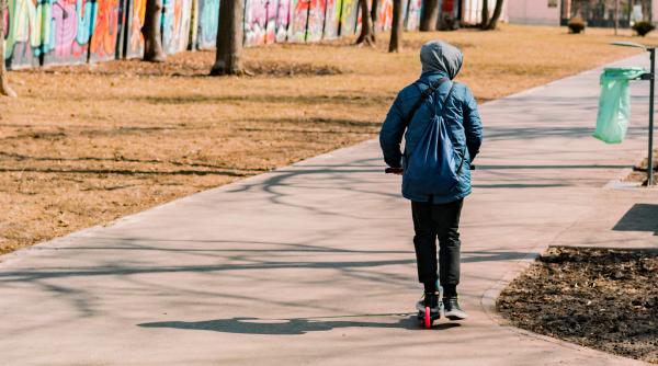 Ce a făcut Eduard, copilul de 13 ani, înainte de tragedia din Oradea? Profesor: „A ieșit cu mai mulți prieteni și le-a făcut cinste” 