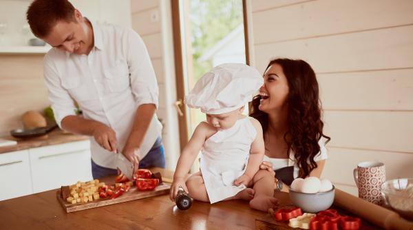 Șase obiceiuri parentale simple care creează copii cu adevărat sănătoși, spune un terapeut de familie