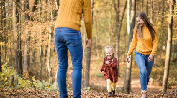 „Am încercat ‘parentingul cu obstacole’. Mi-a oferit mai mult timp și copii mai fericiți”, spune o expertă