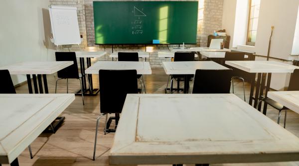 Școlile românești din Ucraina, în criză de profesori. Aurica Bojescu: „Rămânem fără cadre”