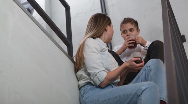 Leca: Trauma și gândurile suicidare apar uneori în aceeași poveste de familie, iar părintele ajunge să caute sens, explicații, sprijin